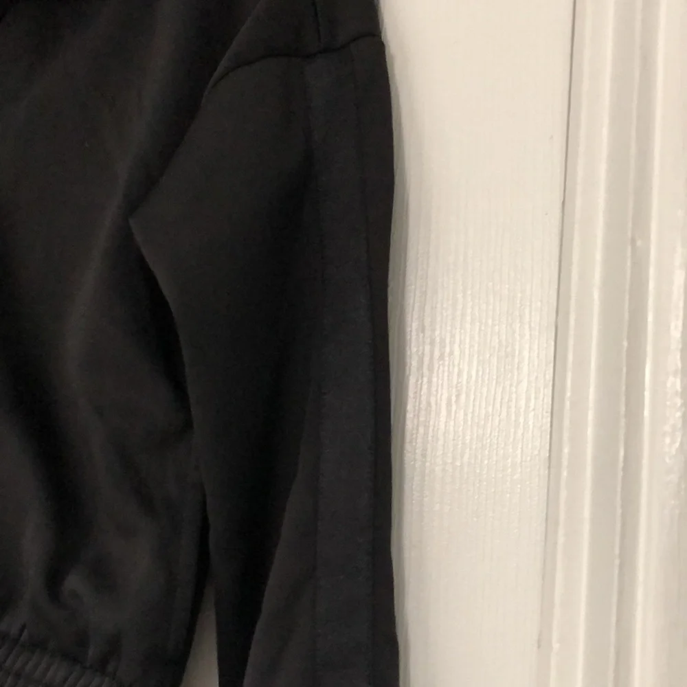 Cropped Athlectic Zip Up Jacket Size Small - Picture 5 of 8